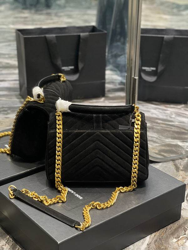 Luxurious Totes - Latest - 8410