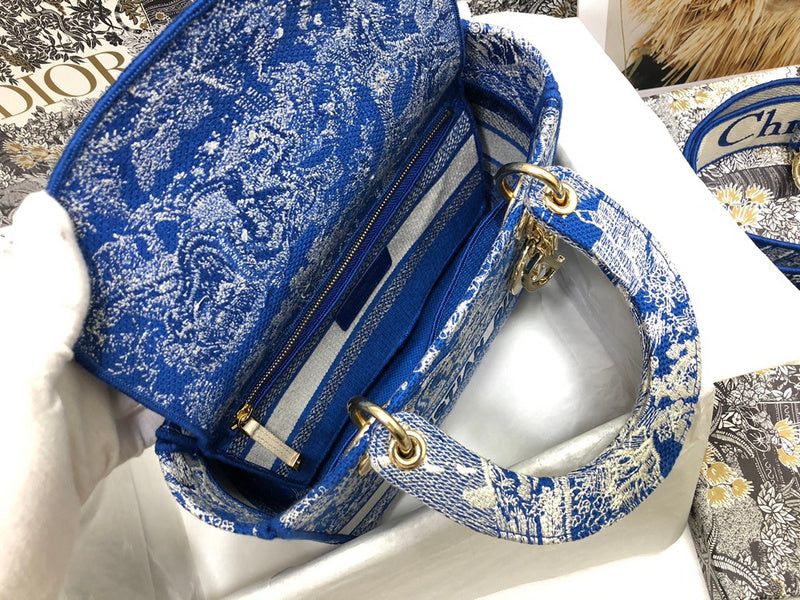 Luxurious Totes - Latest - 6214