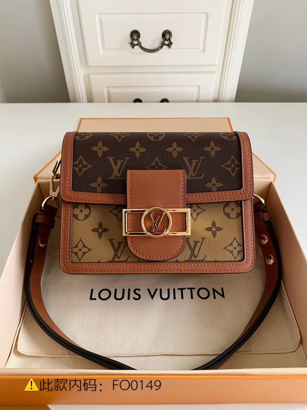 Luxurious Totes - Latest - 2429