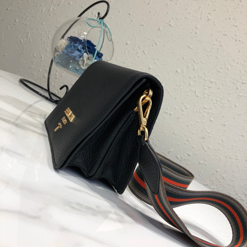 Luxurious Totes - Latest - 4585