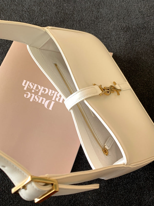 Luxurious Totes - Latest - 8576