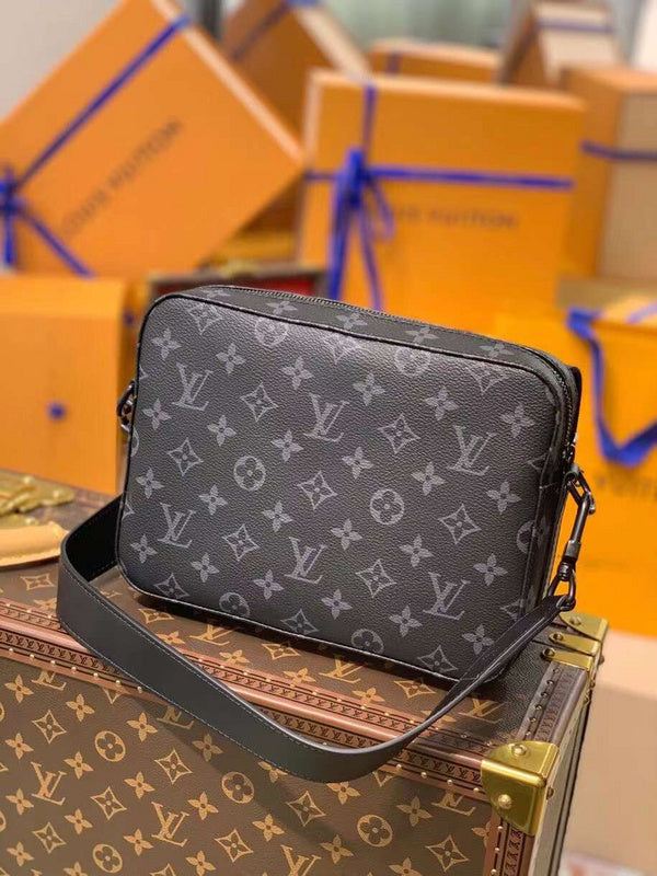 LOV - Luxurious Totes - 2126