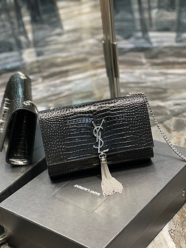 Luxurious Totes - Latest - 8455