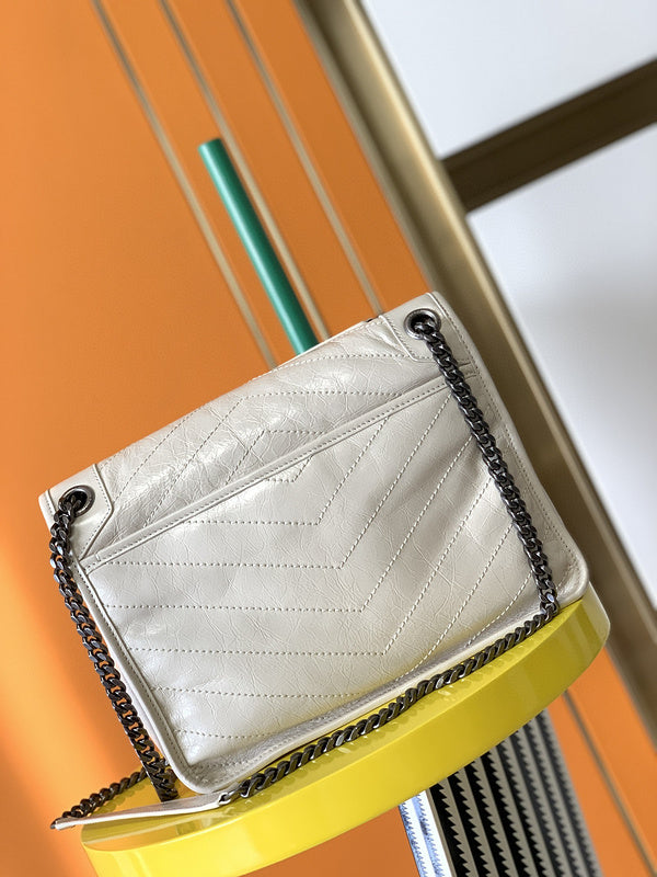 Luxurious Totes - Latest - 8894