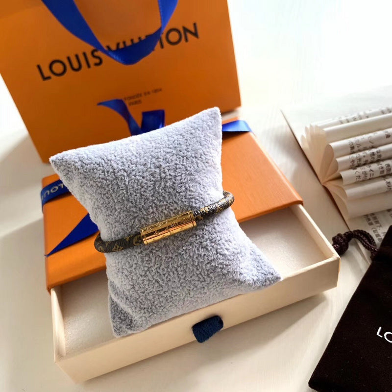 Luxurious Totes - Latest - 5554