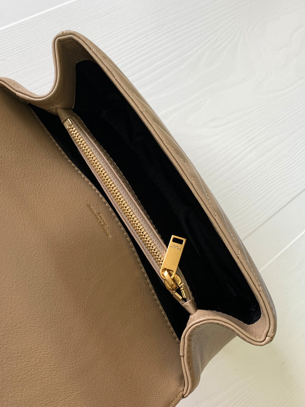 Luxurious Totes - Latest - 8192