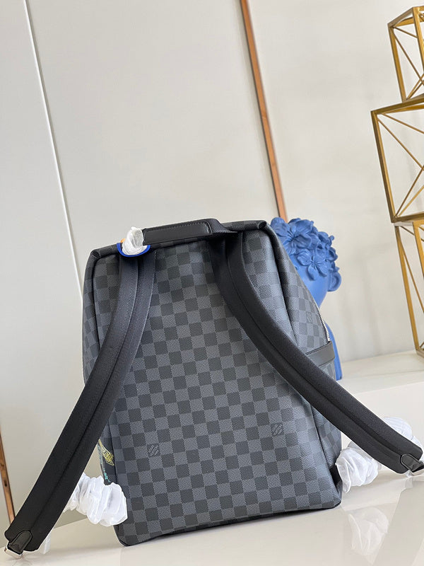 LOV - Luxurious Totes - 1705