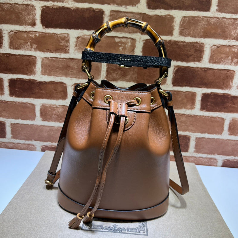 GUI - Luxurious Totes - 587