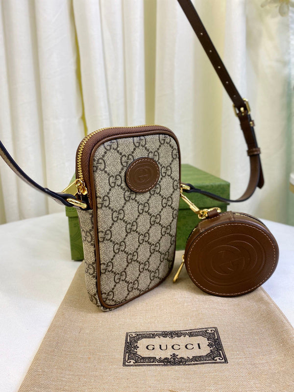 GUI - Luxurious Totes - 693