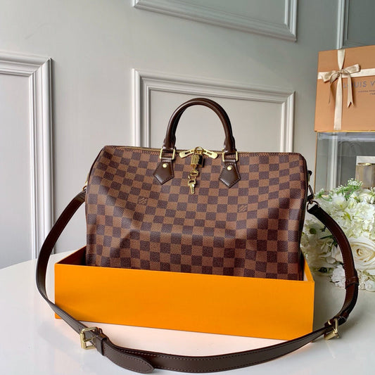 Luxurious Totes - Latest - 9685