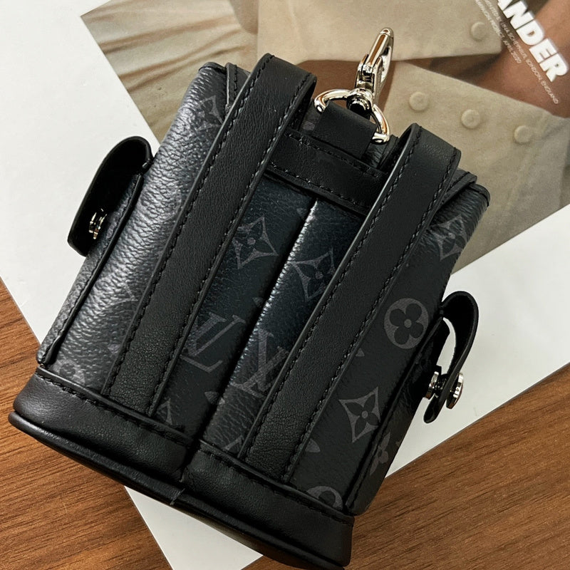 LOV - Luxurious Totes - 717