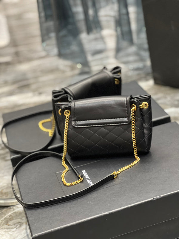 Luxurious Totes - Latest - 8515