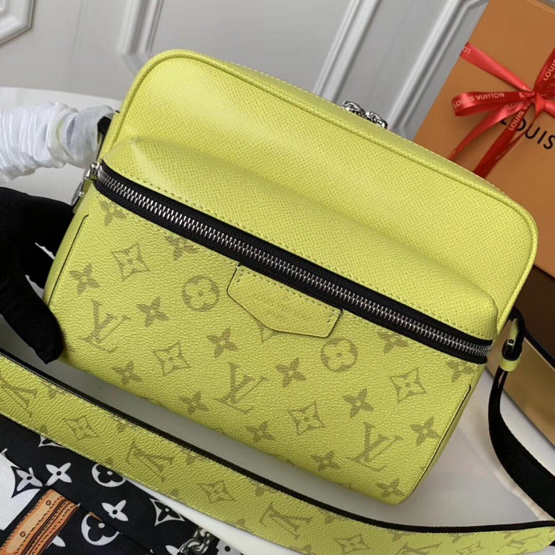 LOV - Luxurious Totes - 2724