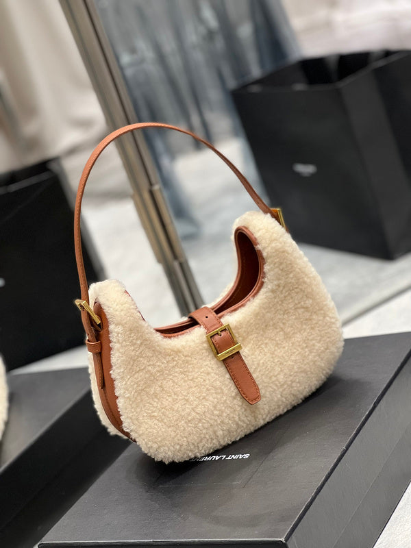 Luxurious Totes - Latest - 8457