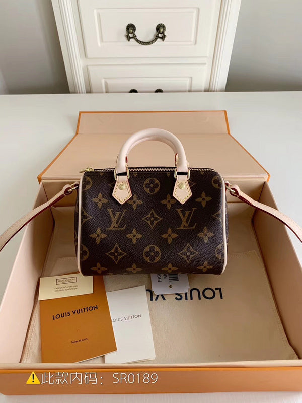 Luxurious Totes - Latest - 9699