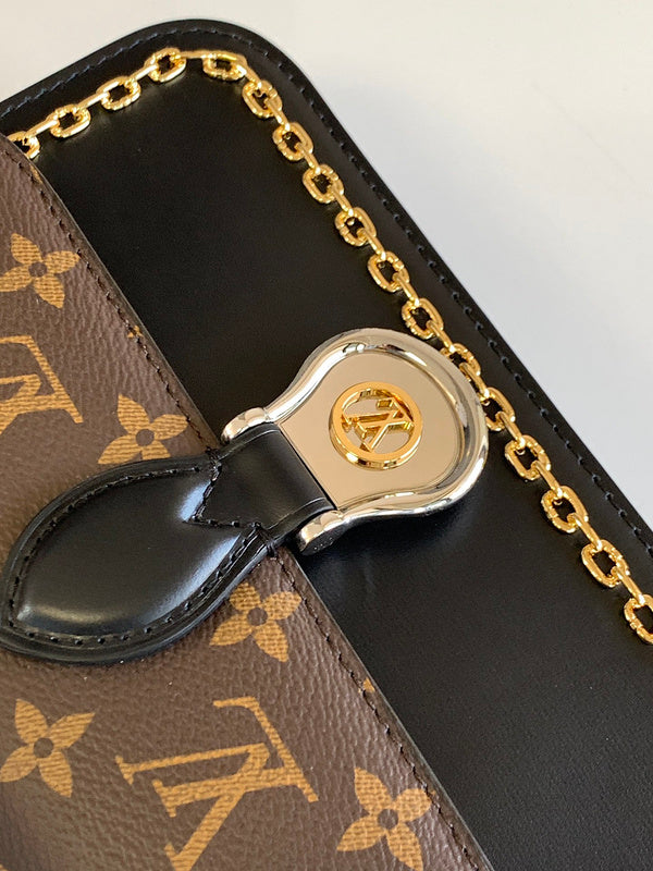 LOV - Luxurious Totes - 1911