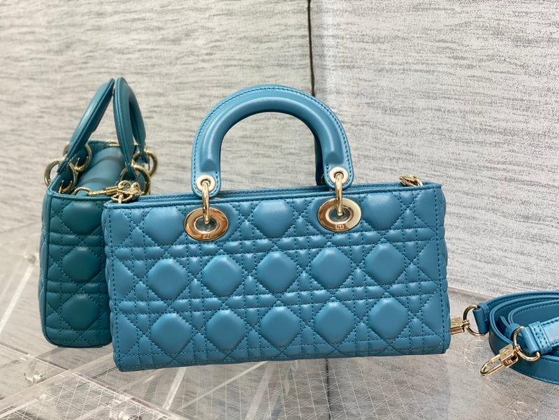 Luxurious Totes - Latest - 6225