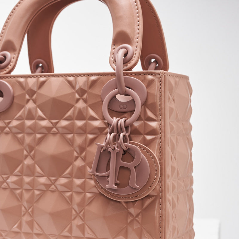 Luxurious Totes - Latest - 6484