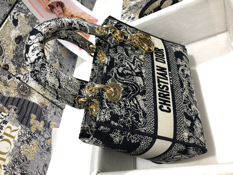 Luxurious Totes - Latest - 6512