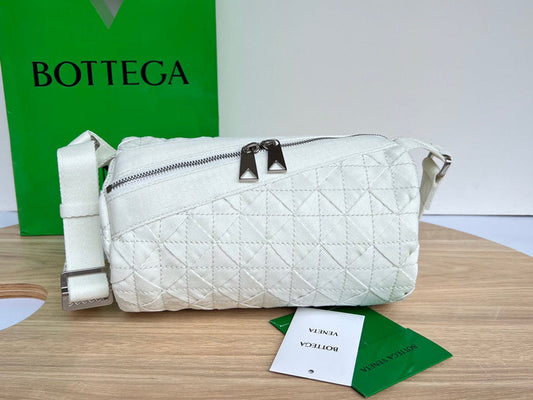 Luxurious-Totes - BV Bags - 2342