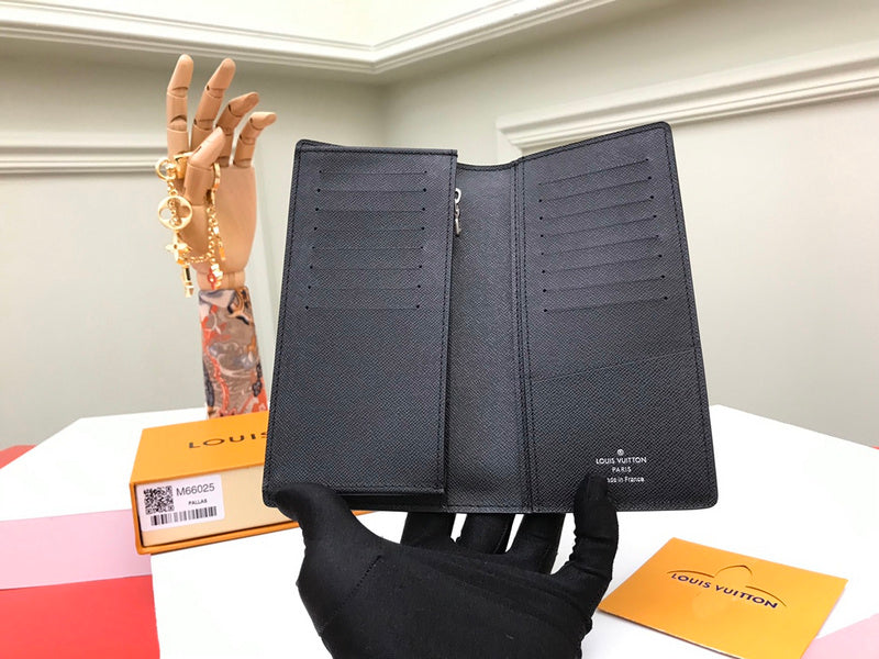 Luxurious Totes - Latest - 701