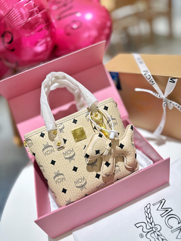 Luxurious Totes - CMM Bags - 031