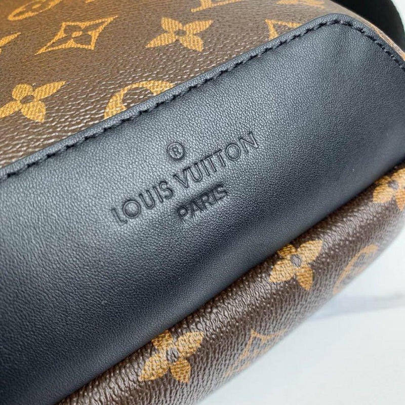 LOV - Luxurious Totes - 2681