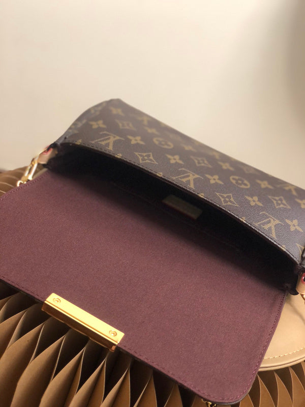 LOV - Luxurious Totes - 2329