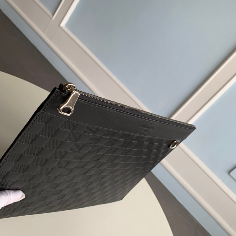 LOV - Luxurious Totes - 2376