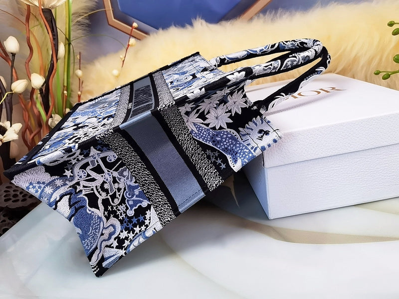 Luxurious Totes - Latest - 6402