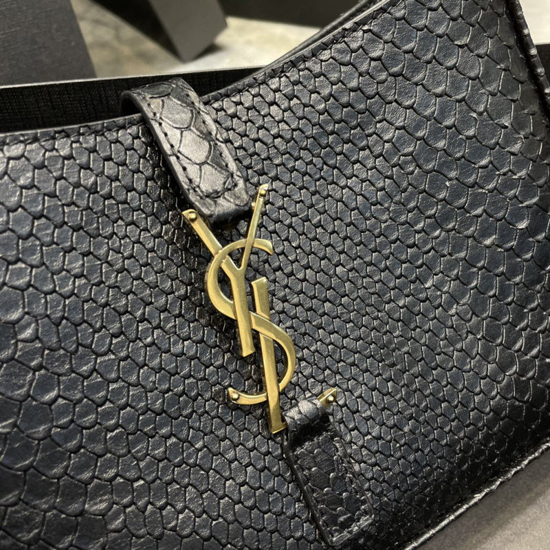 Luxurious Totes - Latest - 8832