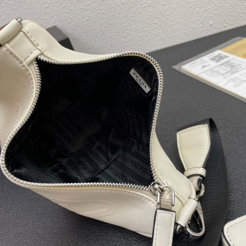 PDA - Luxurious Totes - 195