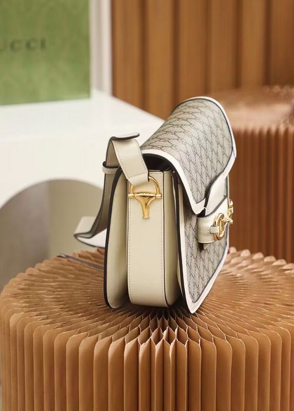 GUI - Luxurious Totes - 006