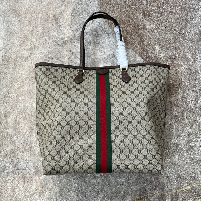 GUI - Luxurious Totes - 1211