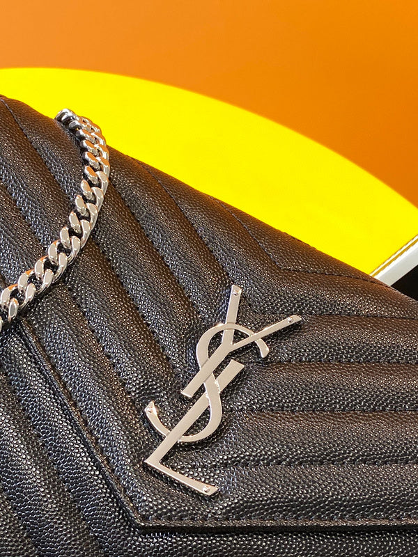 Luxurious Totes - Latest - 8851