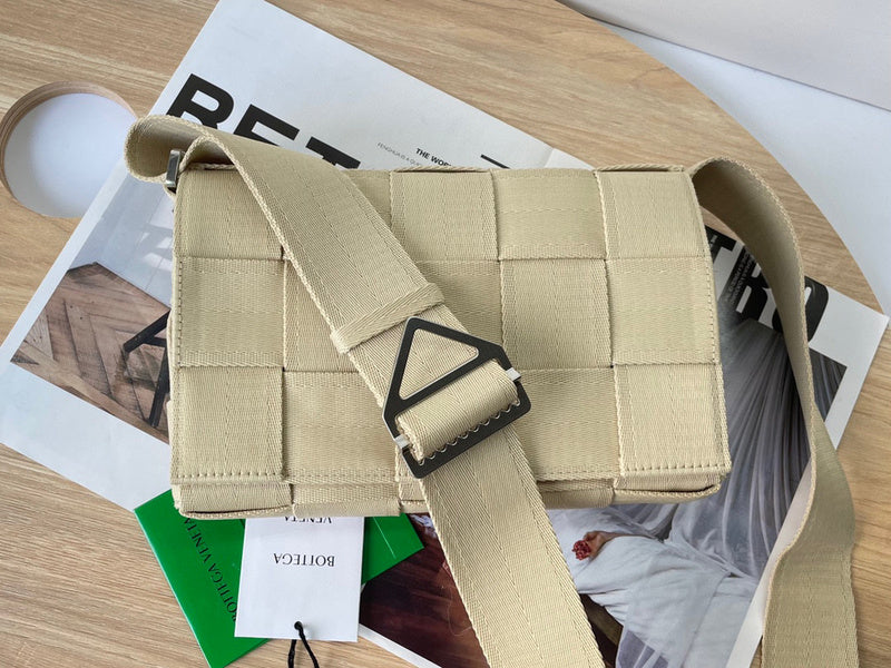 Luxurious-Totes - BV Bags - 605
