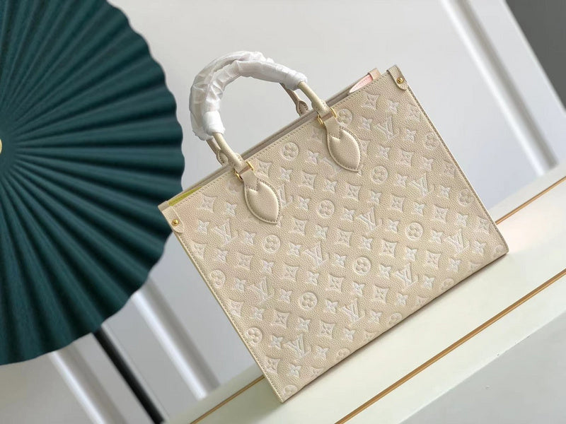 LOV - Luxurious Totes - 1629
