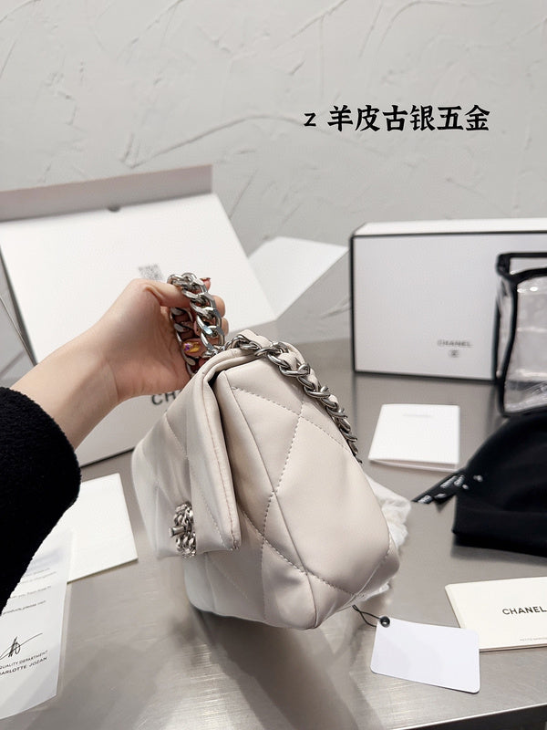 Luxurious Totes - CNL3 Bags - 185