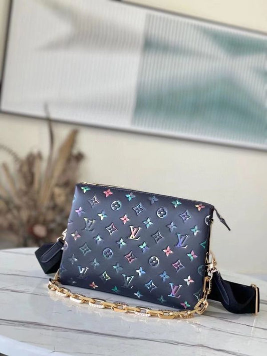 LOV - Luxurious Totes - 1212