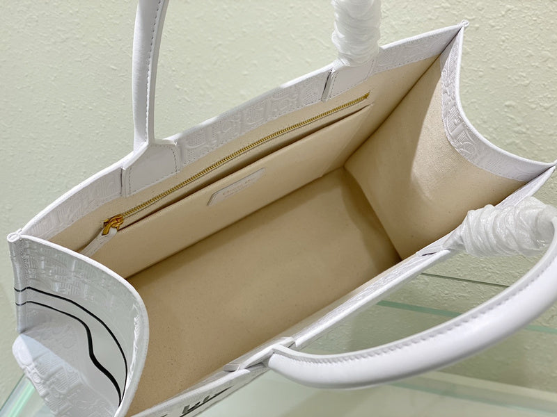 Luxurious Totes - Latest - 6347
