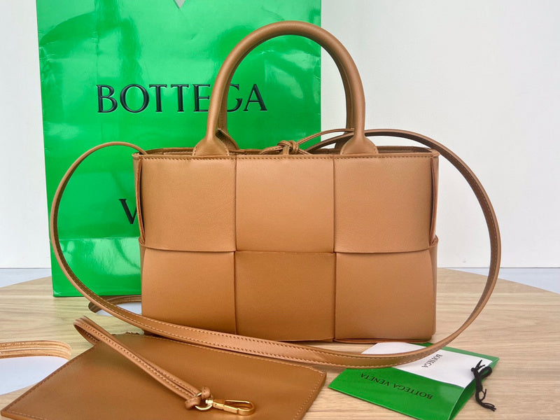 Luxurious-Totes - BV Bags - 1019