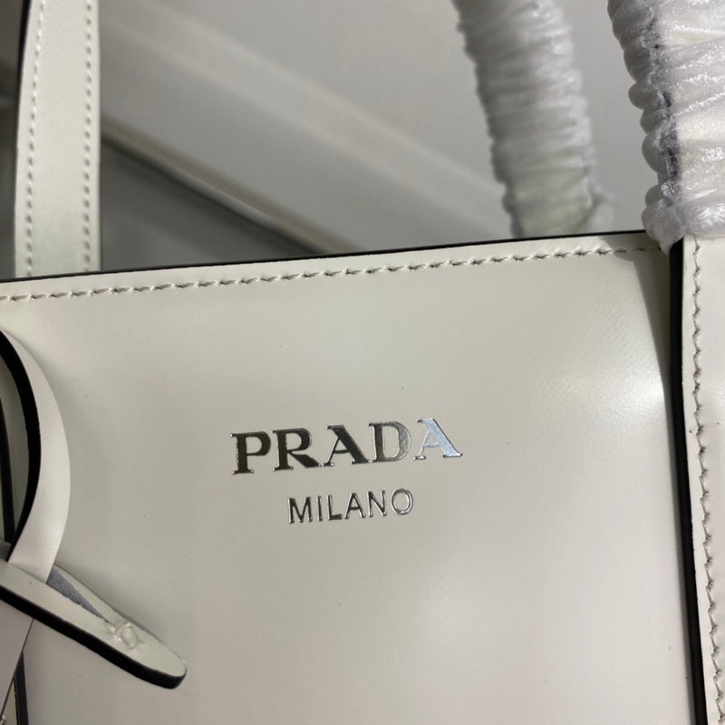 Luxurious Totes - Latest - 4597