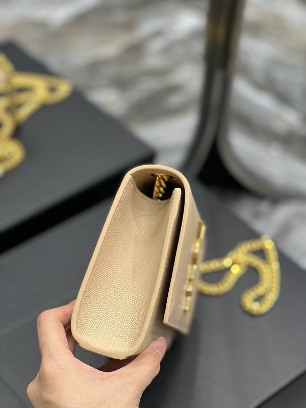 Luxurious Totes - Latest - 8011