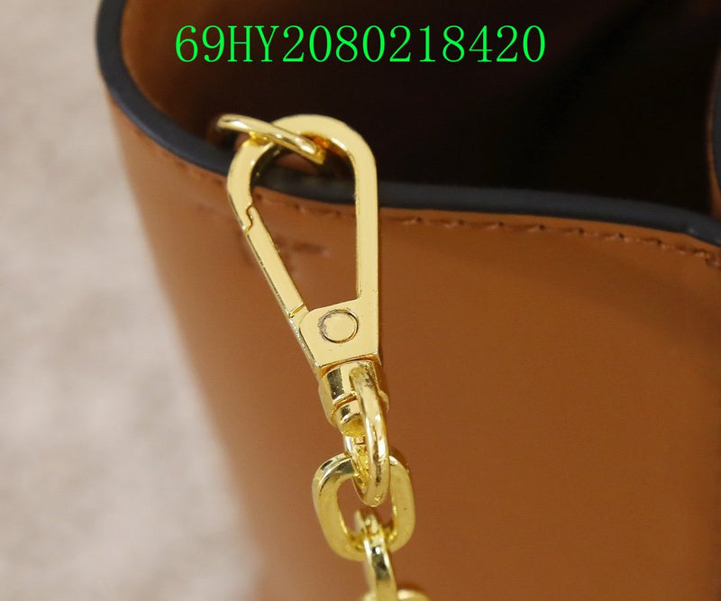 GC - Shoulder - 2674