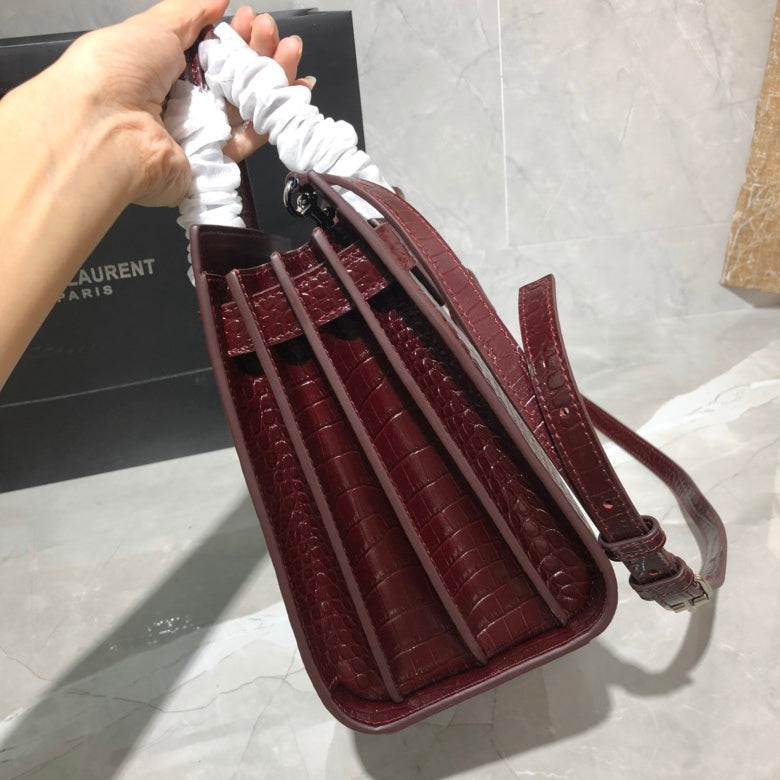 Luxurious Totes - Latest - 9478