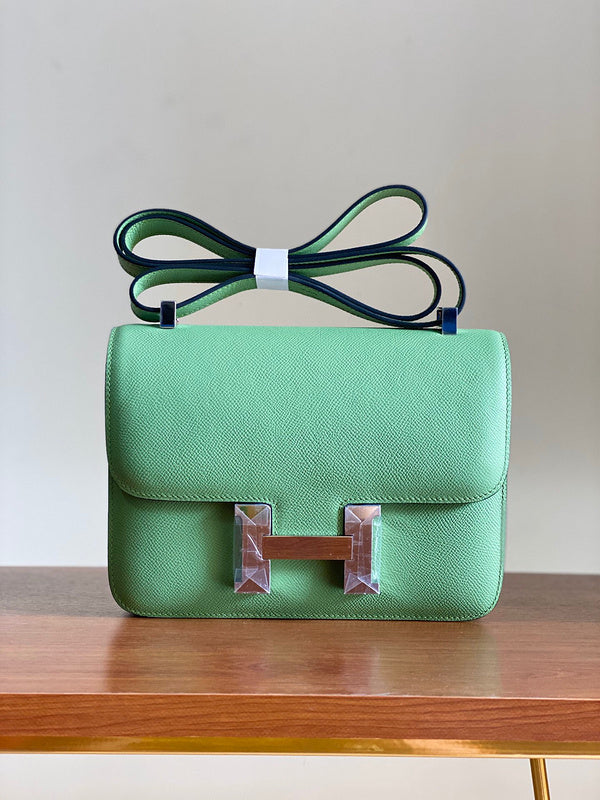 Luxurious Totes - Latest - 6784