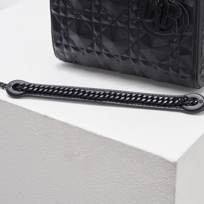 Luxurious Totes - Latest - 6481