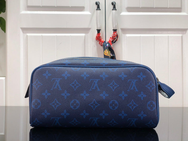 LOV - Luxurious Totes - 1854