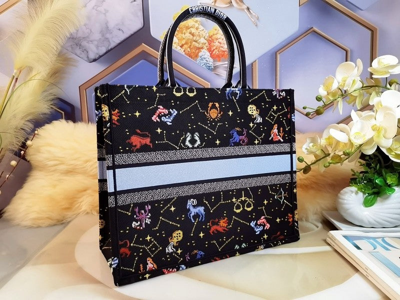 Luxurious Totes - Latest - 6239