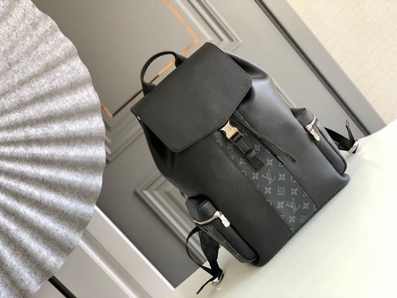 LOV - Luxurious Totes - 1835